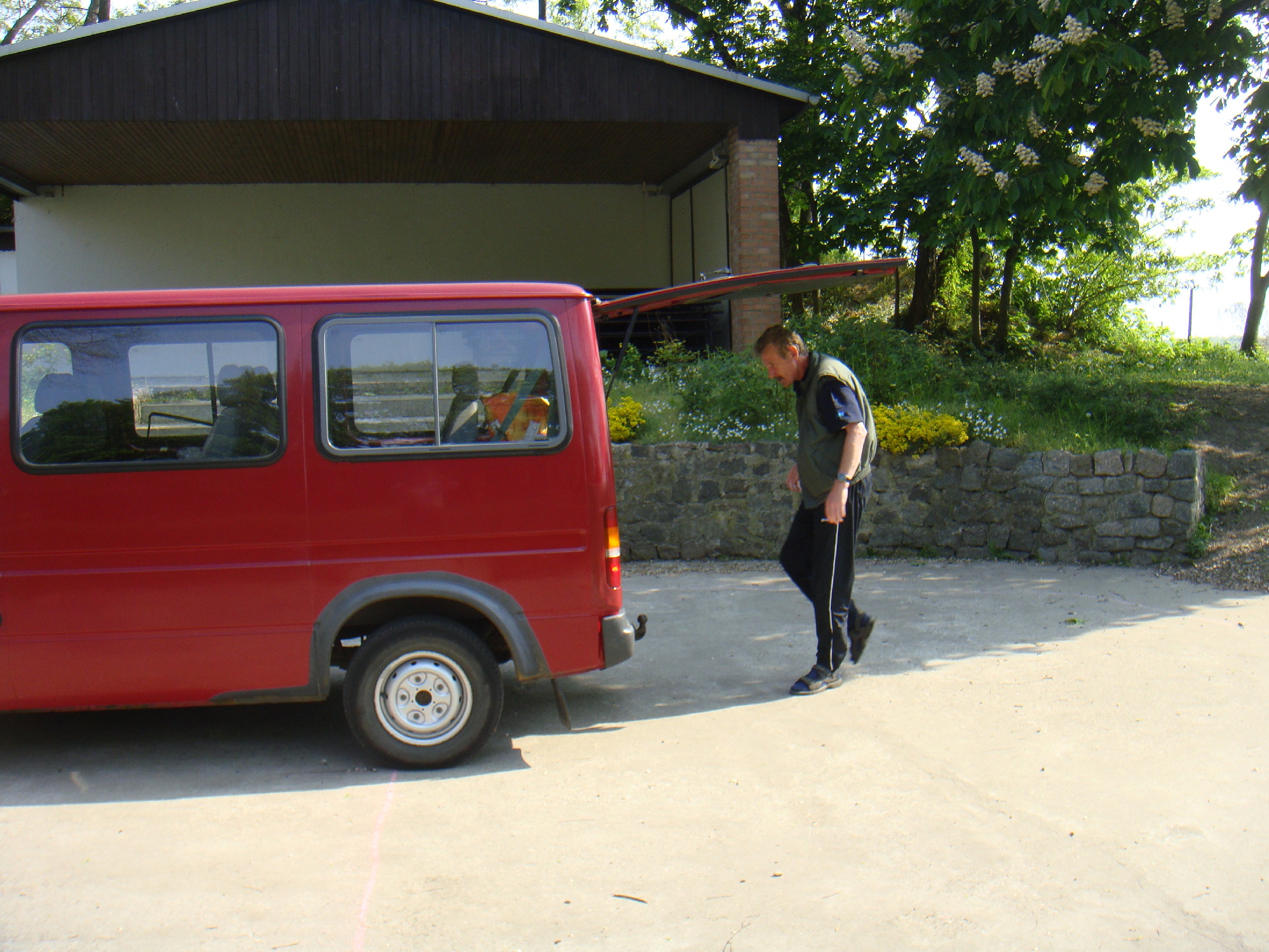1.AT _008.jpg